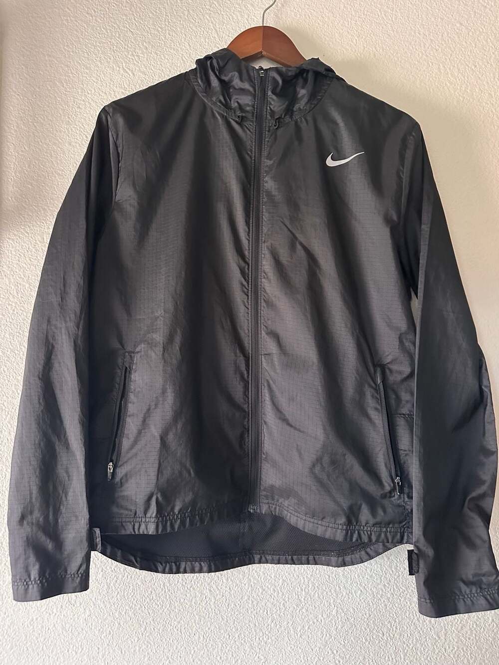 Nike Running Windbreaker Jacket Black Lightweight Full Zip MEDIUM